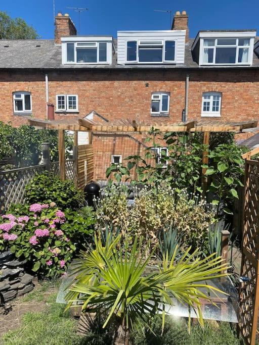 Duck Terrace With Gym Duckling Stays Kibworth Harcourt Exteriör bild
